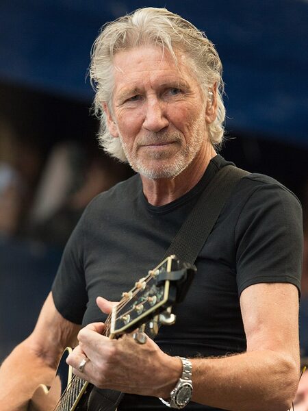 Roger Waters ostro o Jamesie Hetfieldzie