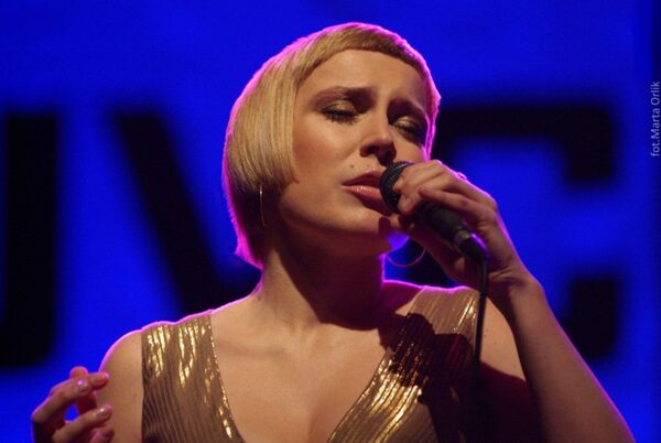 Aga Zaryan i jazzowa improwizacja dla hospicjów