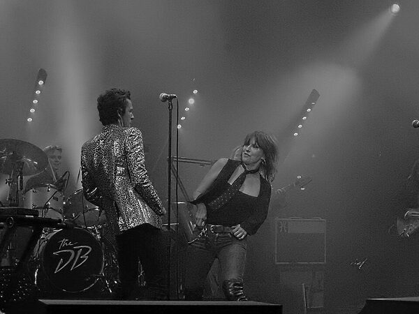 Brandon Flowers i Ronnie Vannucci Jr. pokazali nowy utwór solo Diamonds On Black Velvet