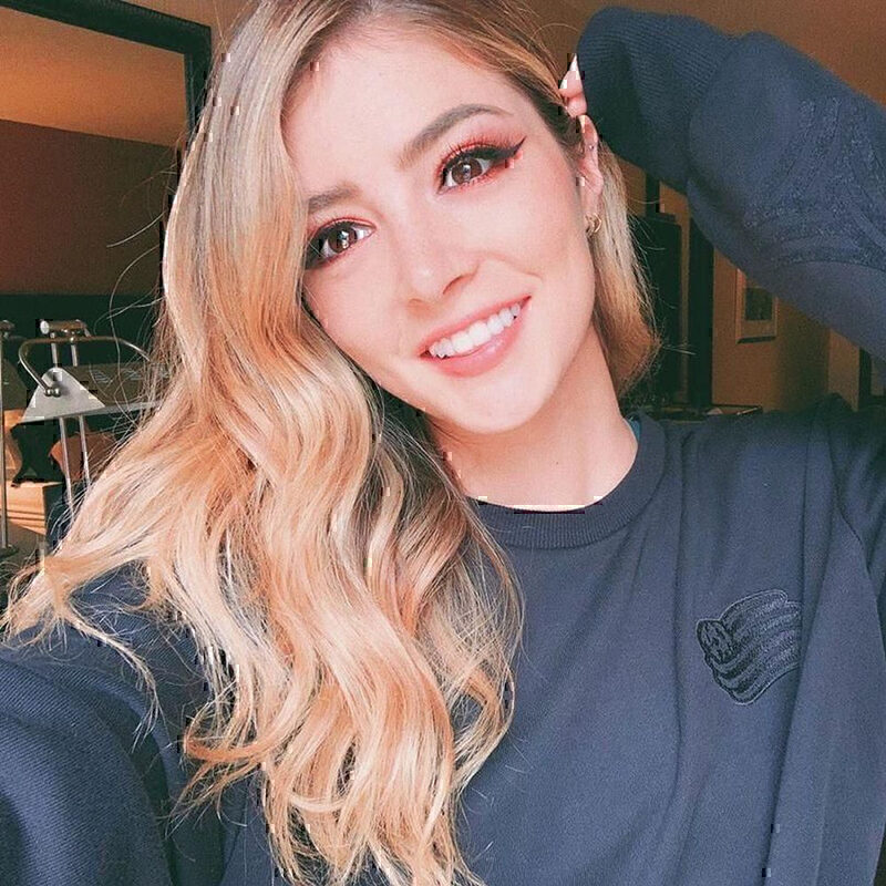 Chrissy Costanza