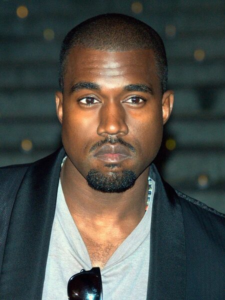 Problemy koncertowe Kanye Westa i włoskie protesty