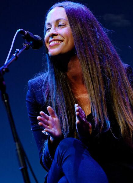Alanis Morissette zapowiada nowy album świąteczny