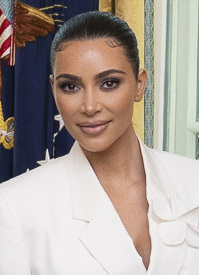 Kim Kardashian odwołuje trasę koncertową 'Kimokawaii'