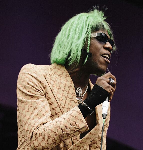 Yves Tumor oskarżany o nadużycia seksualne, odpowiada na zarzuty