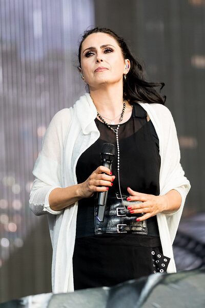 Within Temptation zapowiada nowy album z nowym brzmieniem