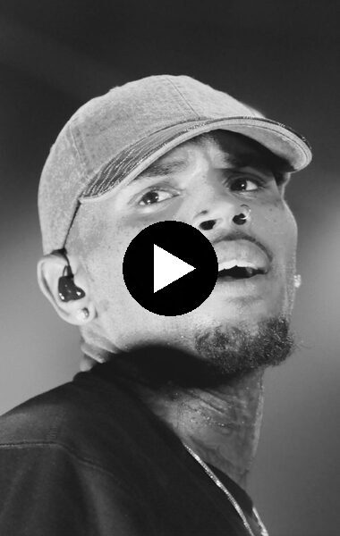 Chris Brown zaprasza fankę na scenę w Nashville