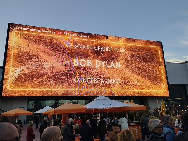 Bob Dylan ponownie wykonuje Not Dark Yet po siedmiu latach