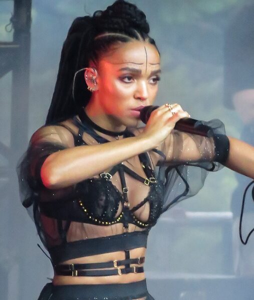FKA Twigs wygrała proces zakończenia NDA z Shia LaBeoufem