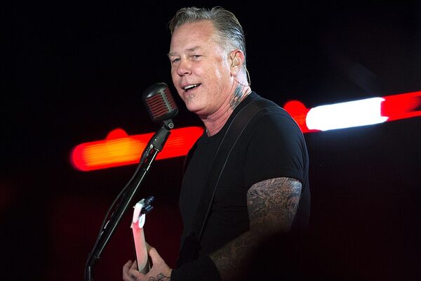 Metallica: James Hetfield oddał krew dla Red Cross pod Las Vegas Sphere