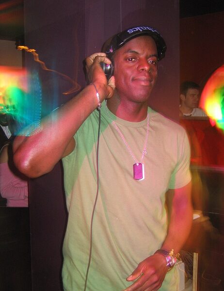 Trevor Nelson pokonał nowotwór mózgu i wraca na antenę