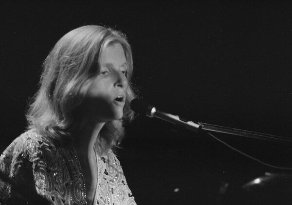 Linda McCartney na okładce Rolling Stone po raz pierwszy w historii