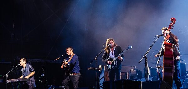 Mumford & Sons i The Strokes na Sea.Hear.Now 2026