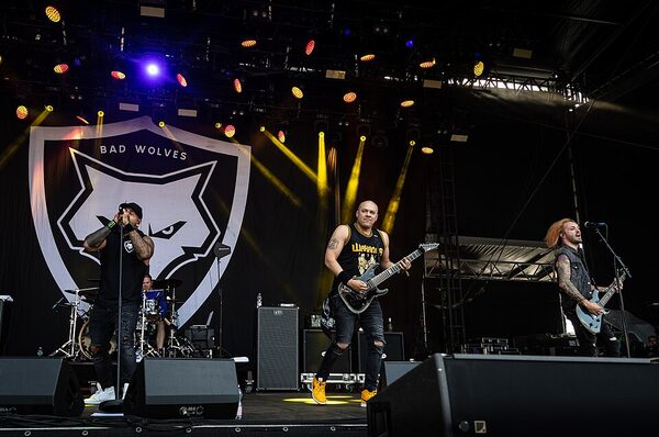 Bad Wolves wydają cover Jolene Dolly Parton