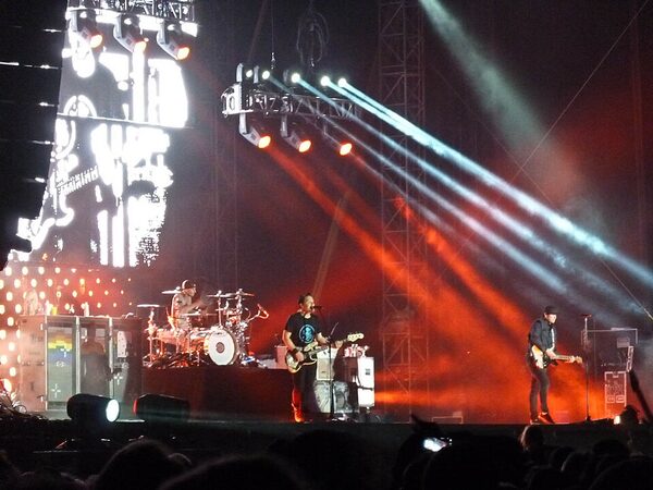 Blink-182 zPrivate: 8 utworów w Valle de Coachella