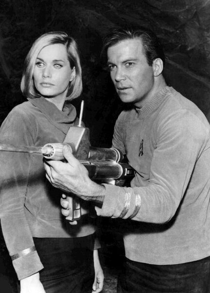 Shatner za mikrofonem w CHICAGU na koncercie The *uckers